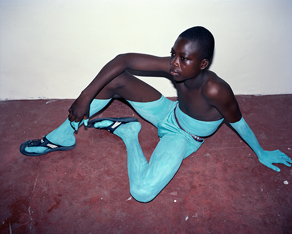 printedpages-vivianesassen-itsnicethat.png