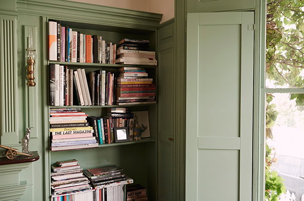 laurabradley-bookshelf-itsnicethat-1.jpg