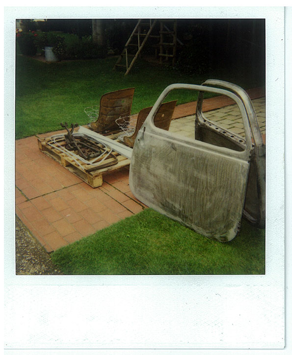erik-kessels-unfinished-father_polaroid_002-its-nice-that-.jpg