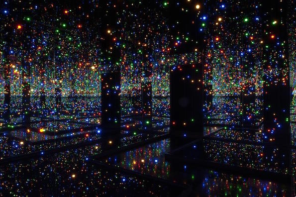 Yayoi_Kusama_Infinity_Mirrored_Room_it's_nice_that.jpg