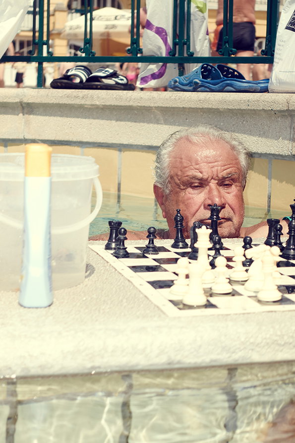 Baker_bathsofbudapest_itsnicethat_8.jpg