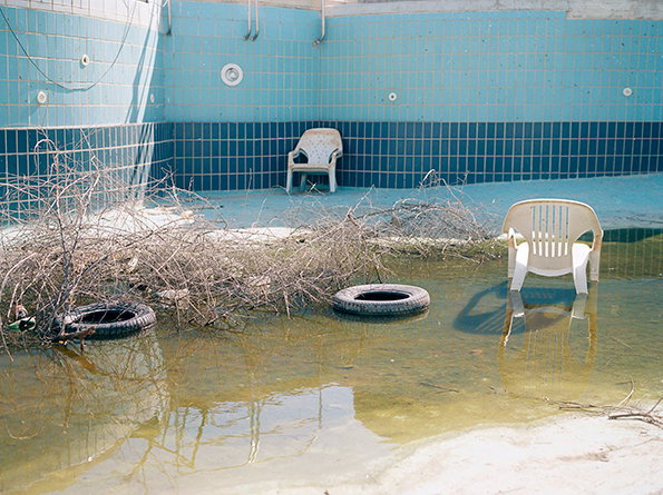 Dana-Stirling_Dead-Water_07its-nice-that.jpg