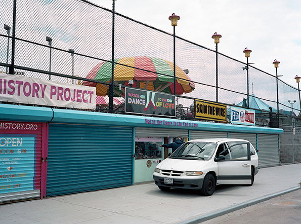 charlie-hitchen-itsnicethat-4.jpg