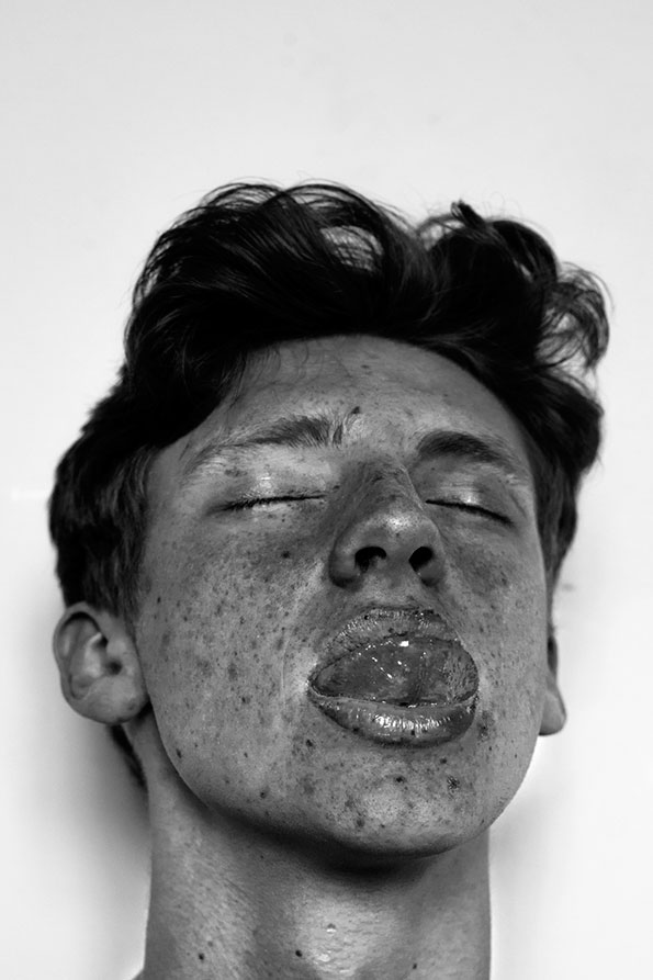 sophie-mayanne-itsnicethat-3.jpg