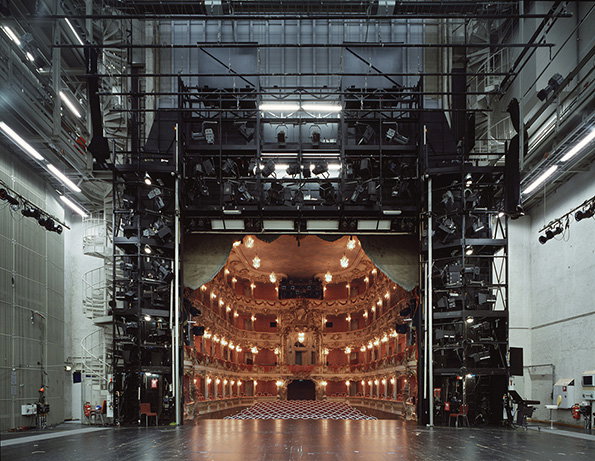 Klaus_Frahm_4th_Wall_itsnicethat_5.jpg