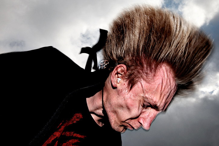 Jacob-Ehrbahn-Headbangers-its-nice-that-3.jpg