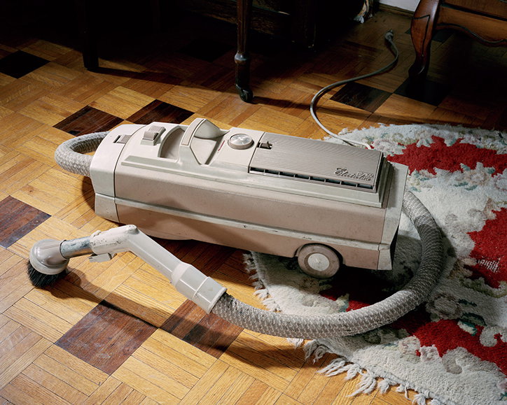 Matthew_Brooks_Electrolux-Vacuum_INT_11.jpg