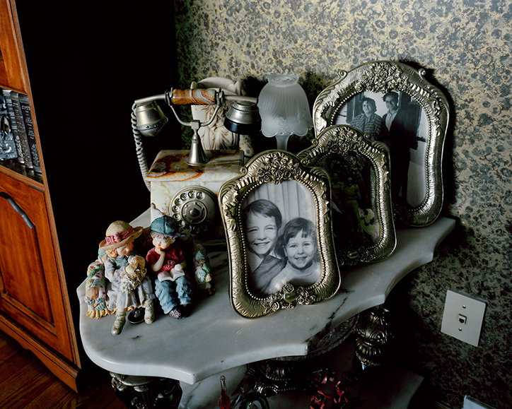 Matthew_Brooks_Table-with-Frames_INT_1.jpg