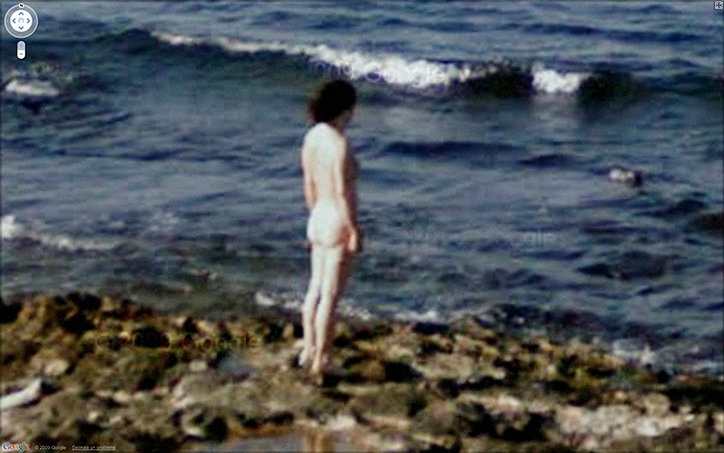 Jon-Rafman-its-nice-thatLungomare-9-Maggio_-Bari-Puglia_-Italia_-2009.jpg