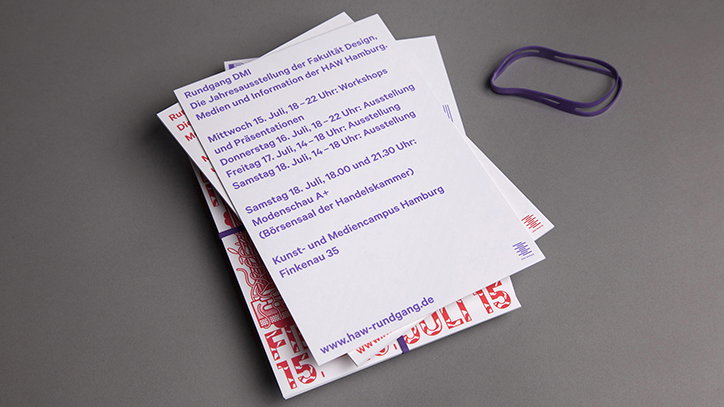 A stack of white event flyers with purple and red text on a grey surface. The top flyer lists dates and times for an exhibition at the “Kunst- und Mediencampus Hamburg”.