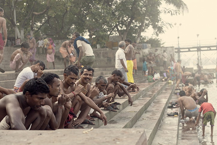 Jonny_Stewart_Ganges_Ghat_Its_Nice_That_13.jpg