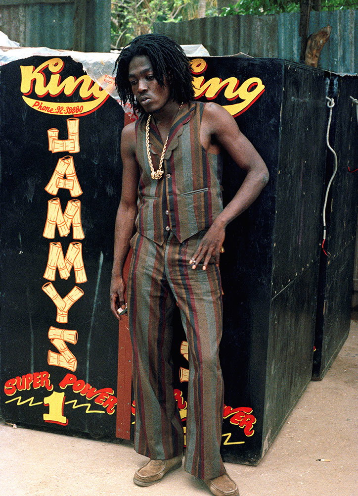 beth-lesser-dancehall-INT-9.jpg