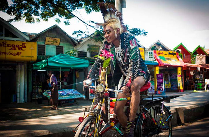 BURMA-PUNKS_DSC3018.jpg