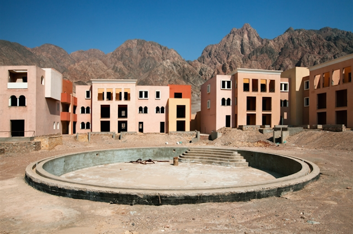 Its_Nice_That_SINAI-PARK-06_by_Andrea___Magda_photographers.png