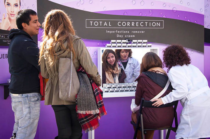Total-Correction_Yolanda-Dominguez_04.jpg