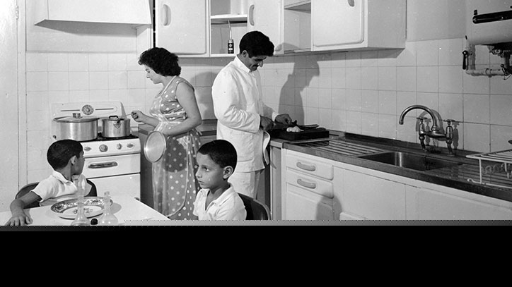 MPennell_TheHost_KitchenScene-copy.jpg