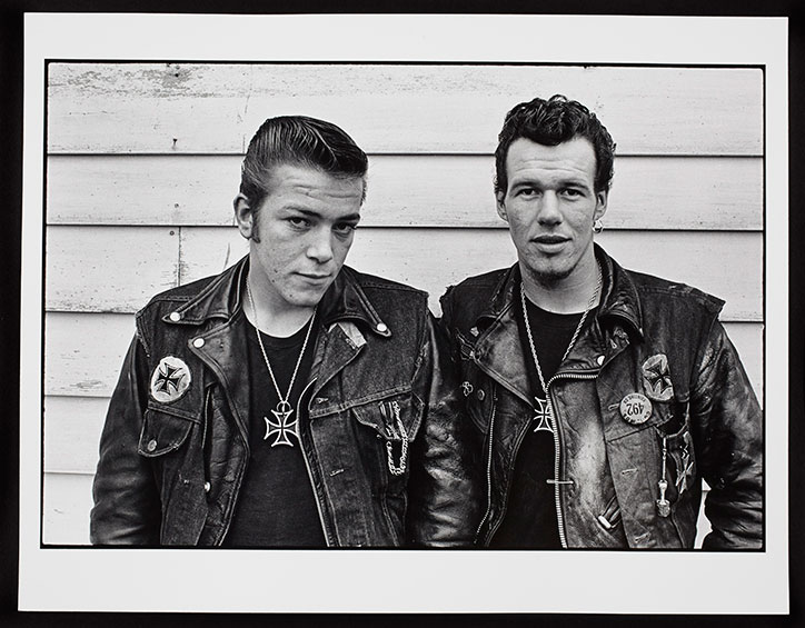 outsiders-INT-3.jpg