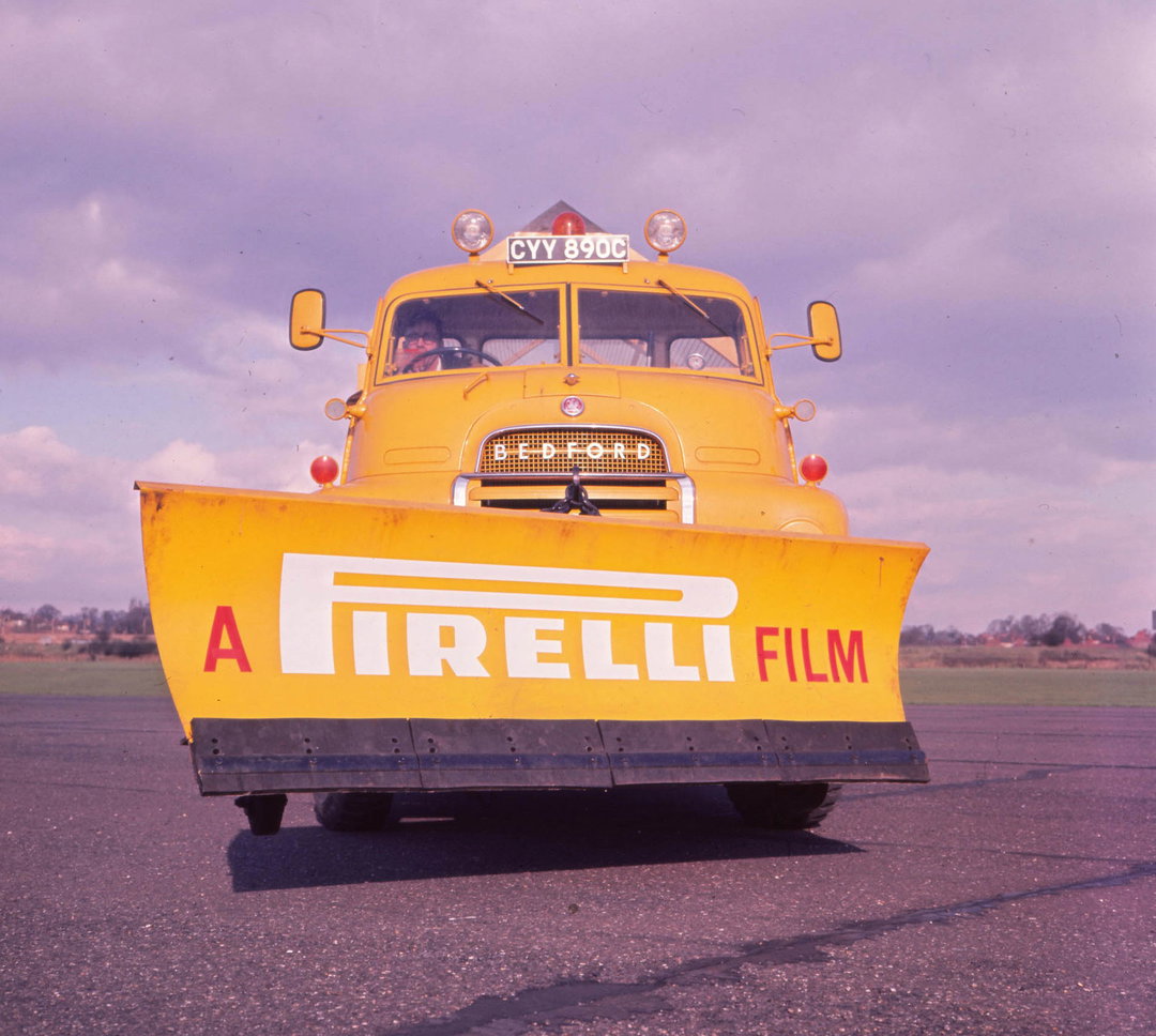 The-Tortoise-and-the-Hare-Pirelli-Film-London-1967.jpg