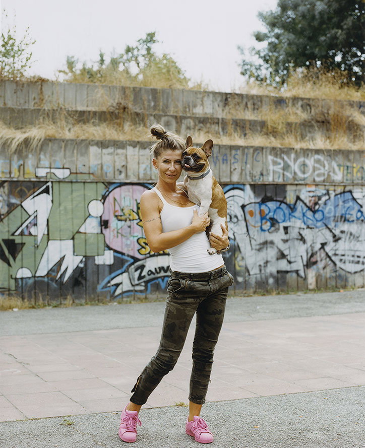 Lola_BGD_071-copy-2.jpg