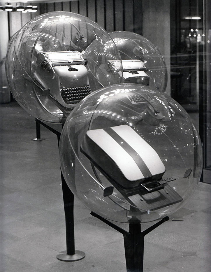 Olivetti_ICA_INT_5.jpg