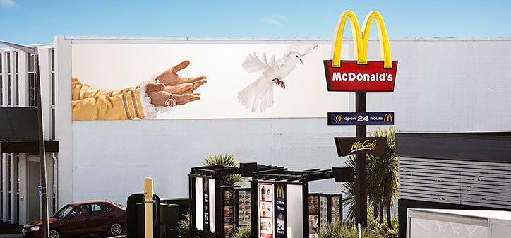 McWhopper_Main_05_int.jpg