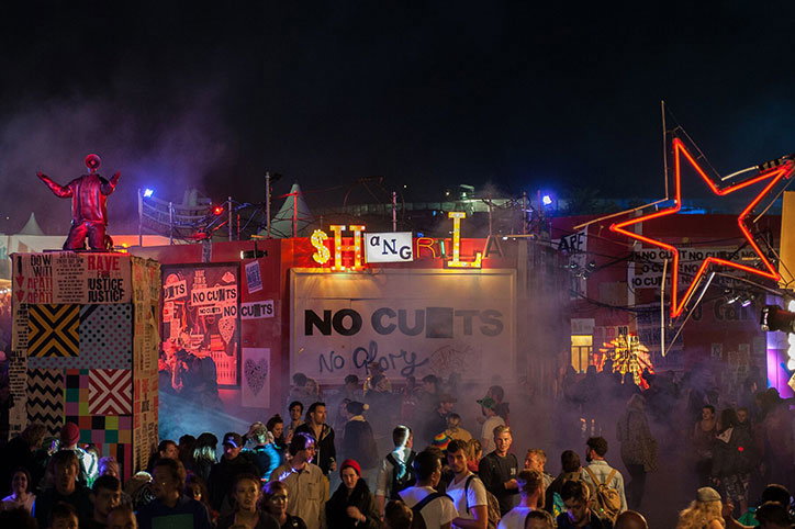 Shangri-La-Glastonbury-2015_itsnicethat3.jpg