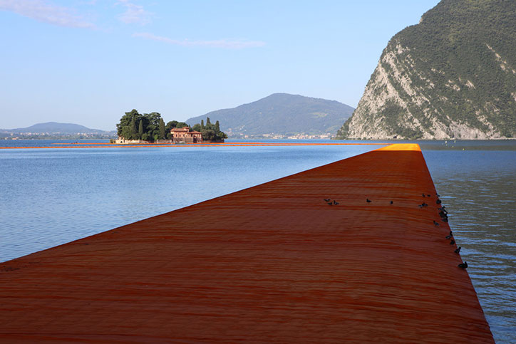 christo-floating-piers-7.jpg