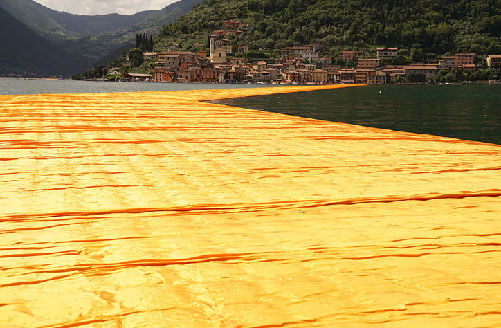 christo-floating-piers-8.jpg
