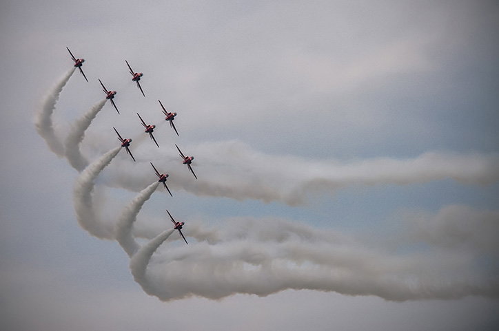 Ron_Gessel_Red_Arrows_Its_Nice_That_5.jpg