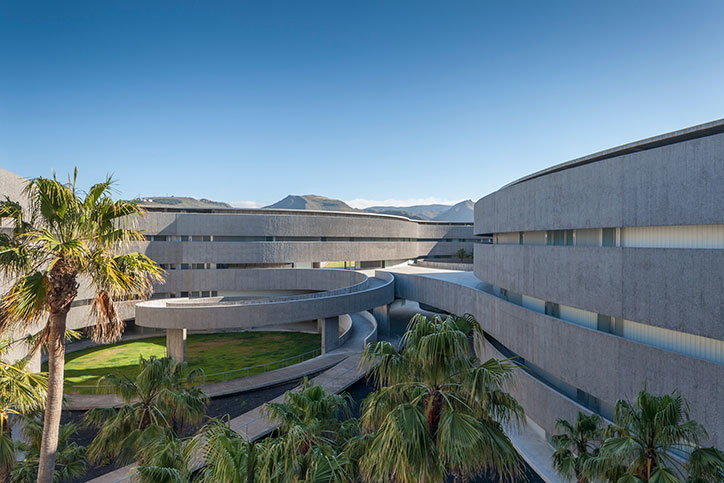 WAF_faculty_of_fine_arts_02_cjose_oller.jpg