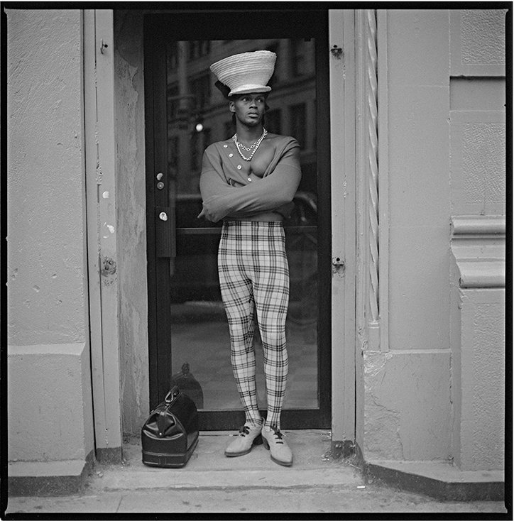 01_PressImage-MUL-l-Jeffrey-Henson-Scales_-Young-Man-in-Plaid_-1991.jpg