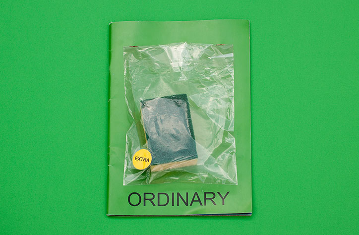 Stack_independent-magazines_ordinary-cover.jpg