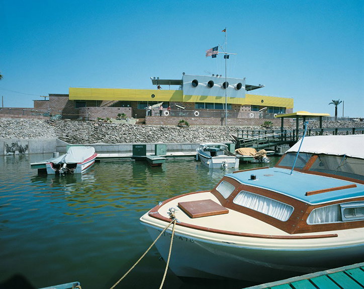 Julius_Shulman__North_Shore_Yacht_Club_by_Frey___Chamberspreview_xl_shulman_mr2_09_0707241757_id_112323.jpg