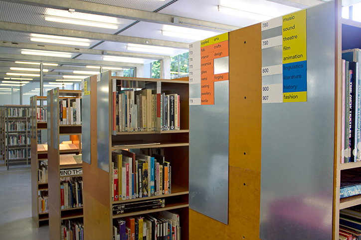 Loris_Pernoux_Library_INT_2.jpg