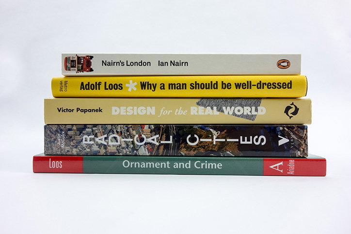 Deyan_Sudjic_Bookshelf_INT_top.jpg