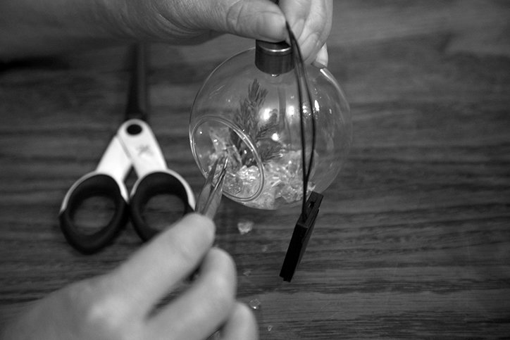 Bauble_BTS_Bombay_Sapphire_Its_Nice_That.jpg