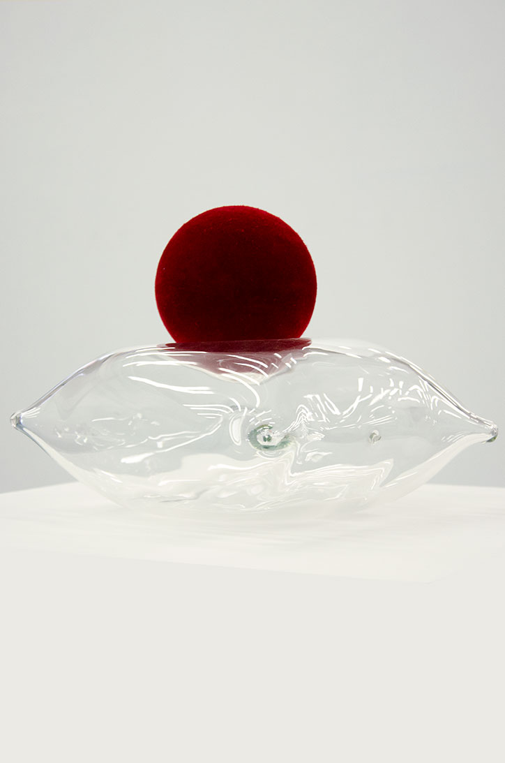 Lucy-Hardcastle_Pillow-Ball-3.jpg