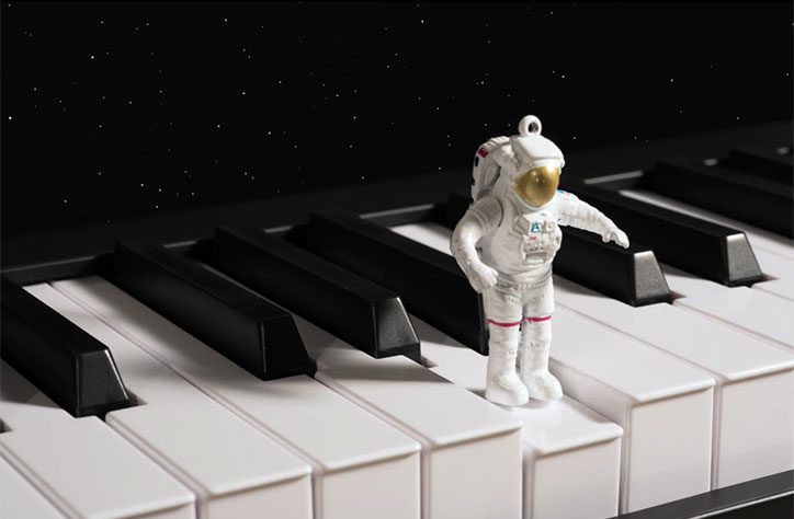 elton-john-the-cut-pes-rocket-man.jpg
