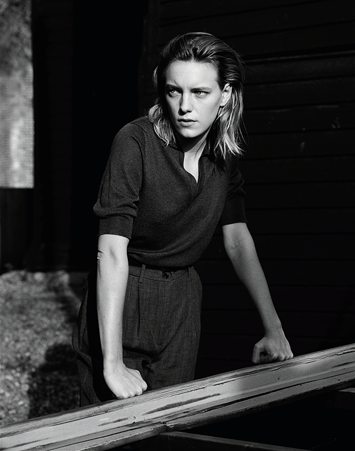Alasdair-McLellan-SS17---Erika-Linder---Hastings-INT-2.png