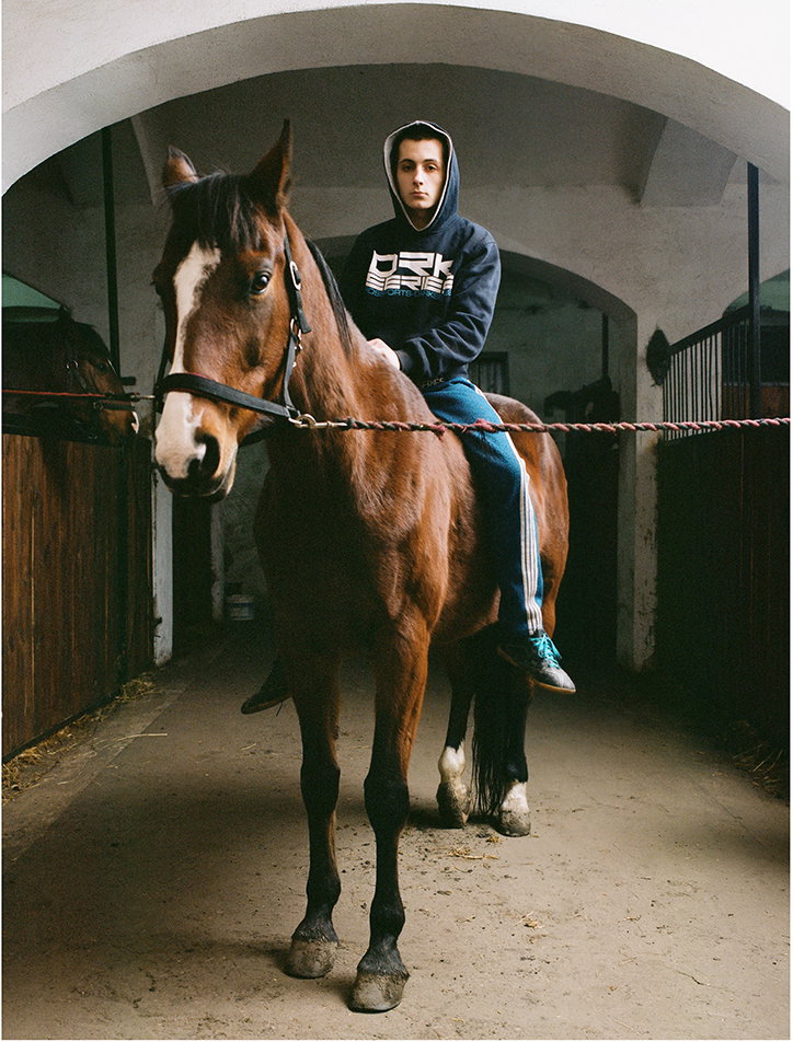 6.Zemo-and-his-horse-Fairytale_IMAGOINT.jpg