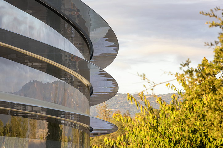 Apple_Campus_Norman_Foster_Its_Nice_that_2.jpg