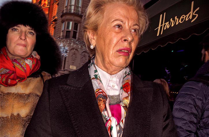 Photographer Dougie Wallace captures the super rich spenders of “Harrodsburg” 
