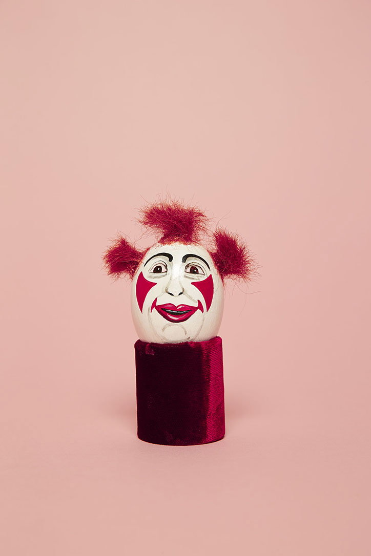Clown_Egg_Register_Its_Nice_That_5.jpg