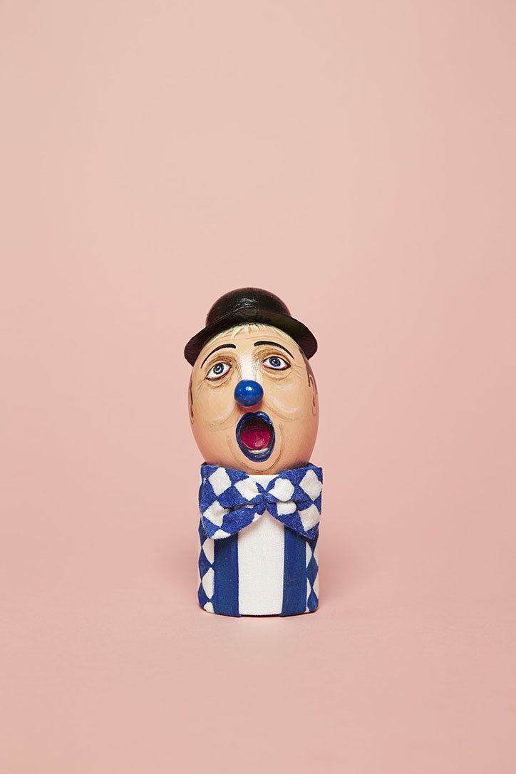 Clown_Egg_Register_Its_Nice_That_6.jpg
