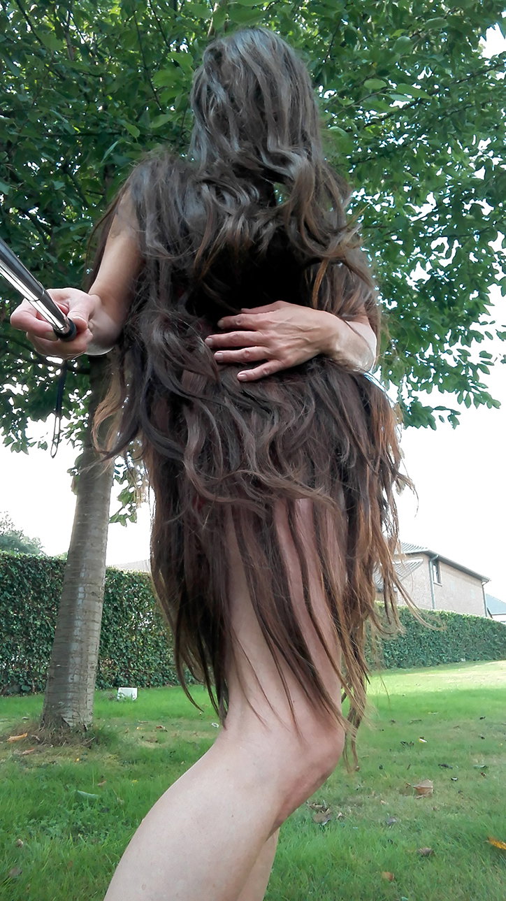 Saatchi_Selfie_Its_Nice_That_Debora_De_Haes.jpg