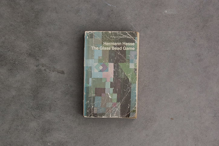 Michael_Mack_Hesse_Bookshelf_INT_1.jpg