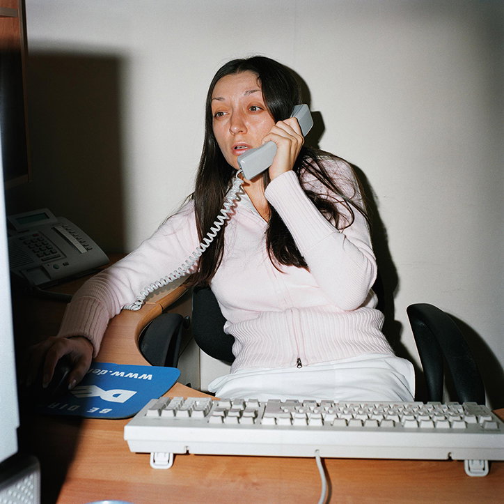 deskjob08.jpg