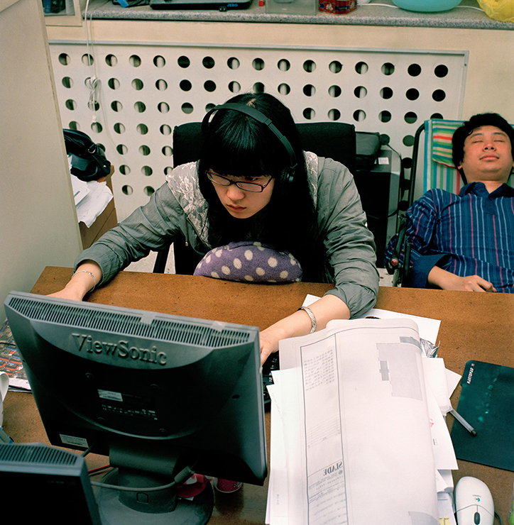 deskjob31.jpg
