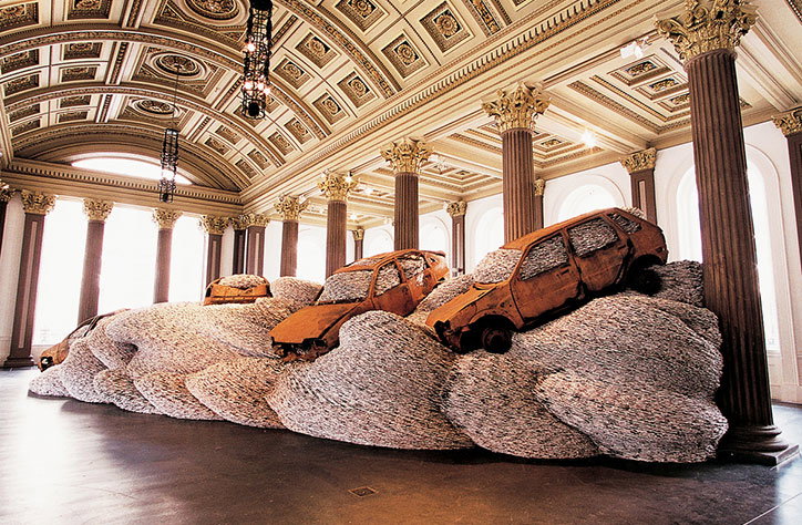 David-Mach_Bangers-n-Mash-(Gallery-of-Modern-Art_-Glasgow_-2002).jpg