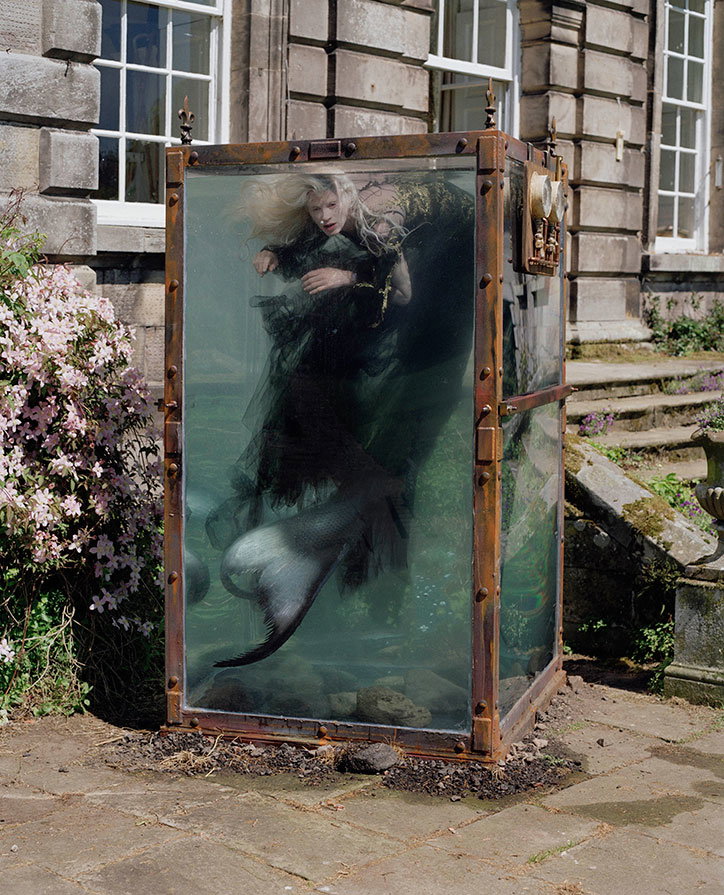 Tim-Walker-mermaid_itsnicethat.jpg